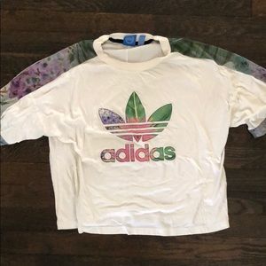 Adidas floral baggy crop tee